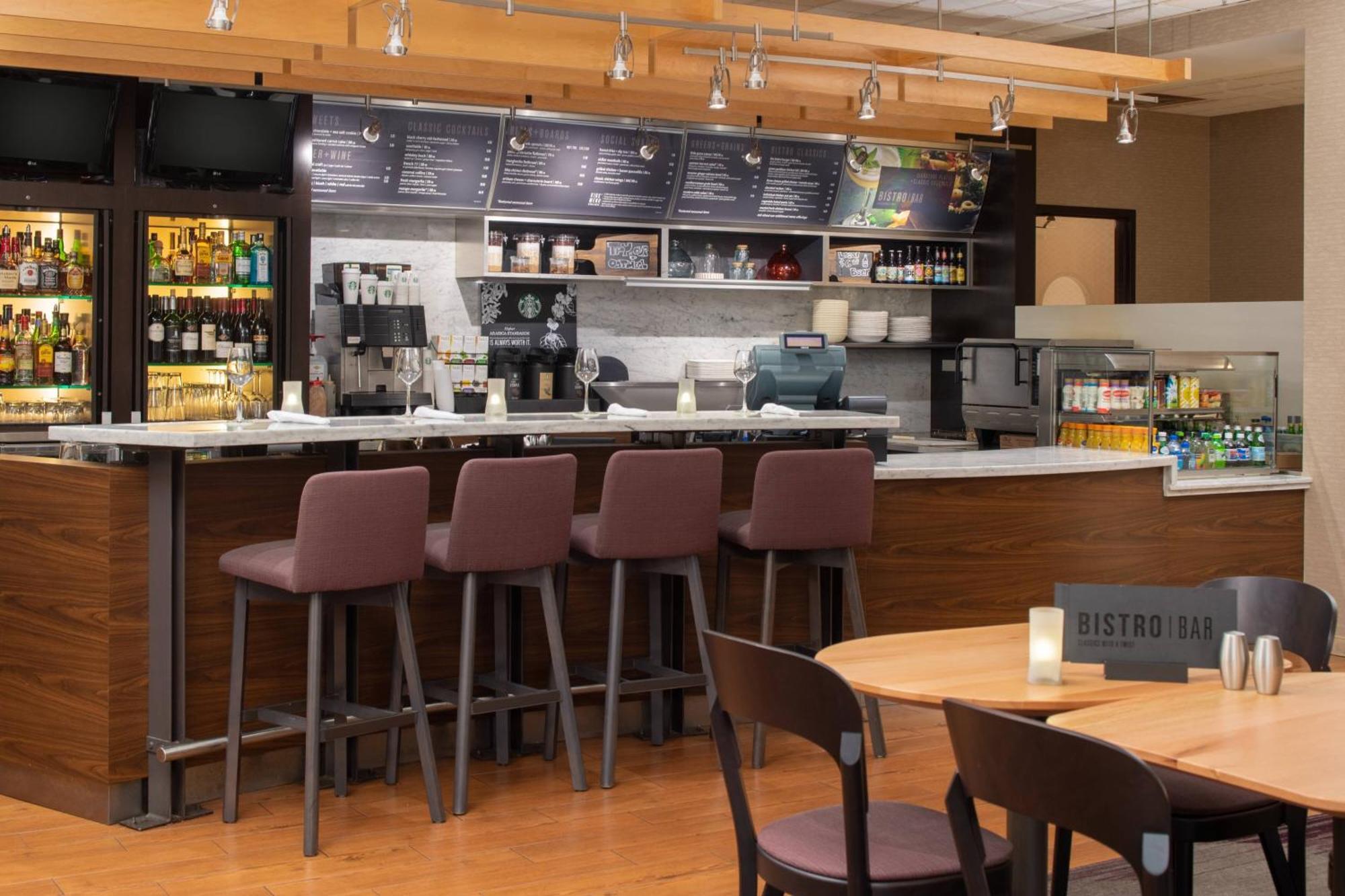 Courtyard By Marriott Portland Airport Hotel Luaran gambar